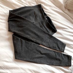 old navy | leggings | yoga pants